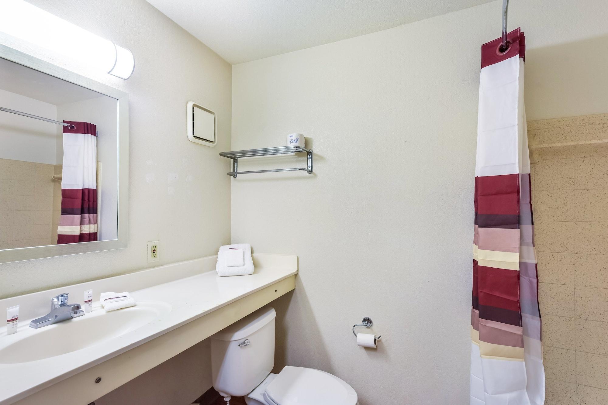 Hometowne Studios By Red Roof Dallas - North Addison - Tollway Εξωτερικό φωτογραφία